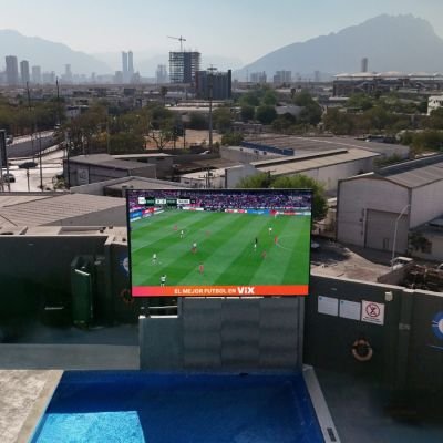 Pantalla Exterior P3.91 Alberca Hotel Tru Hilton 3